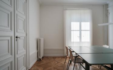 Apartment 4 rooms - image - 5