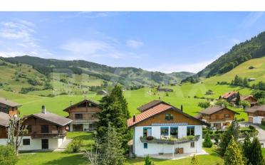 Furnished flat 6.5 rooms - image - 2