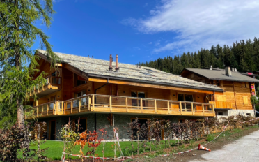 Villa 5.5 Zimmer - image - 1