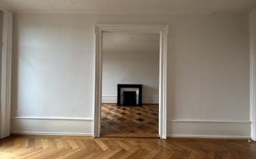 Apartment 4 rooms - image - 3
