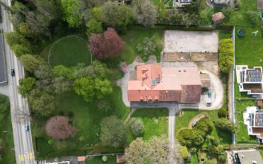 Building land - image - 1