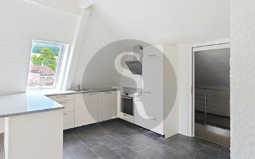 Apartment 4 rooms - image - 1