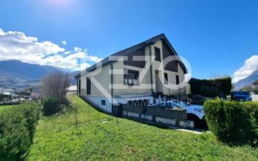 Villa 6.5 pièces - image - 7