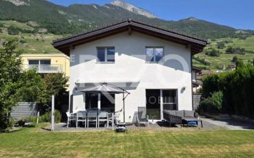 Villa 4.5 Zimmer - image - 1