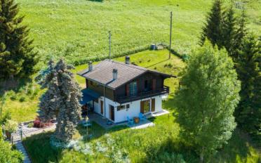 Chalet 5.5 pièces - image - 1