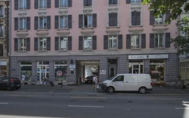 Moto Hallenplatz - image - 1