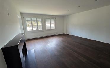 Office - image - 7