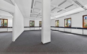 Office - image - 1