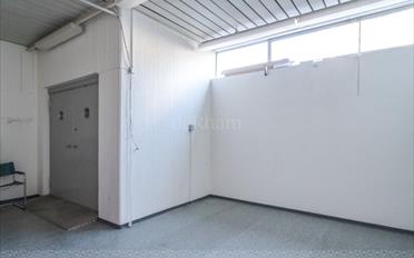 Office - image - 10