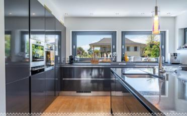 Maison 8 pièces - image - 2