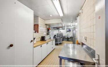 Wohngebäude 20 Zimmer - image - 4