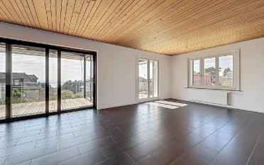 Einfamilienhaus 7.5 Zimmer - image - 2