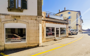 Commercial - image - 4