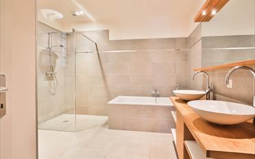 Apartment 6 rooms - image - 8