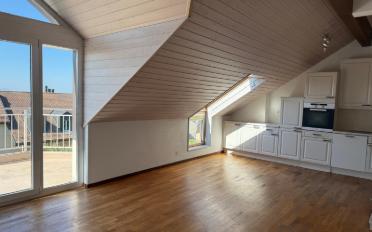 Attic flat 4.5 rooms - image - 1