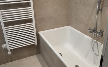 Apartment 4 rooms - image - 14