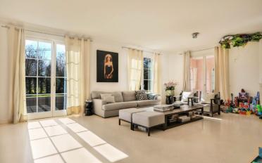 Villa 7.5 Zimmer - image - 4