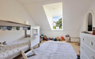 Villa 7.5 Zimmer - image - 9
