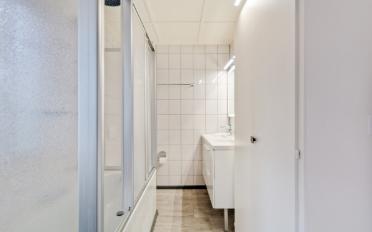 Residential building 14.5 rooms - image - 9