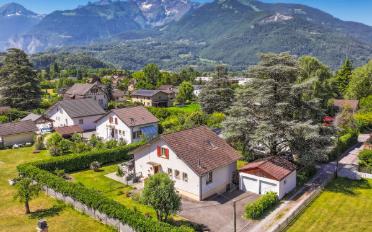 Einfamilienhaus 6 Zimmer - image - 1
