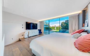 Maison jumelée 9 pièces - image - 10