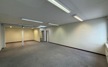 Office - image - 8