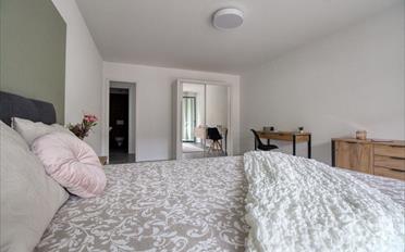 Chambre 1 pièce - image - 10