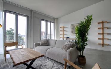 Studio - image - 30