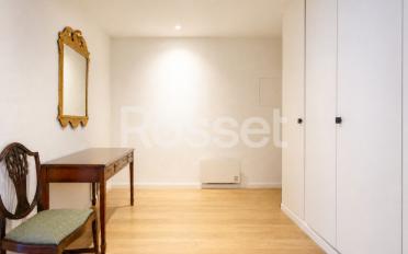 Office - image - 5