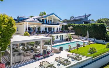 Single house 15 rooms - image - 2