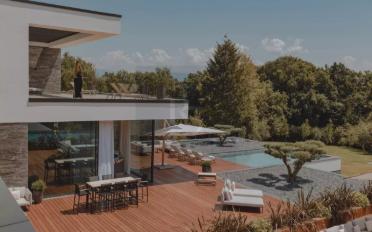 Villa 20 Zimmer - image - 4