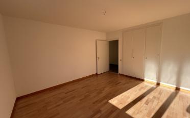 Apartment 4 rooms - image - 4