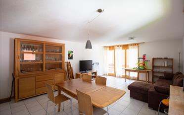 Furnished flat 2.5 rooms - image - 1