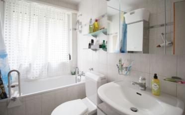 Furnished flat 2.5 rooms - image - 8