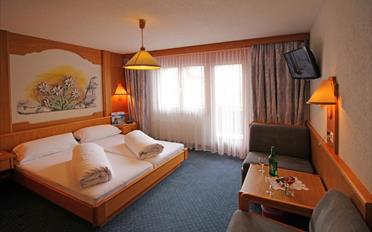 Hotel - image - 2