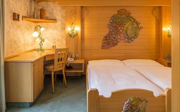 Hotel - image - 9