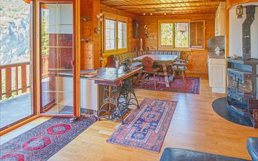 Chalet 6.5 pièces - image - 6