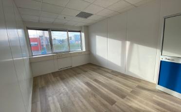 Office - image - 2