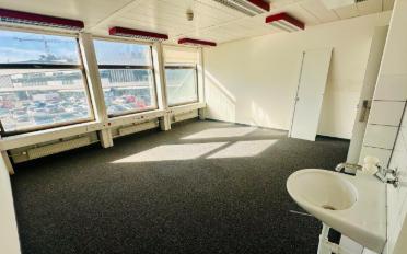 Bureau 2 pièces - image - 2