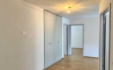 Apartment 4 rooms - image - 8