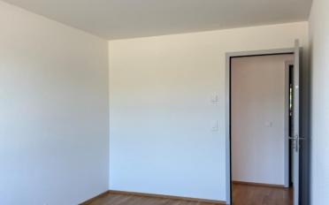 Apartment 4 rooms - image - 8