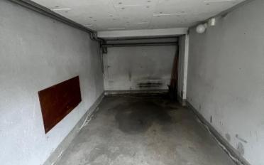 Single garage - image - 3