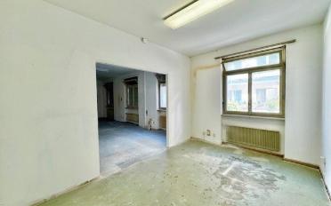 Commercial - image - 6
