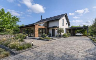 Villa 6.5 Zimmer - image - 1
