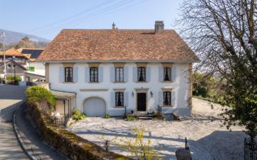 Single house 12 rooms - image - 2