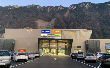 Commercial - image - 2