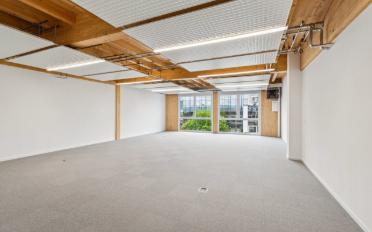 Office - image - 1
