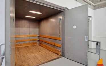 Commercial - image - 8