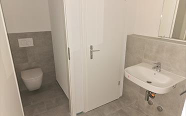 Office - image - 9
