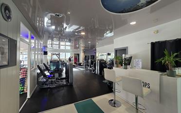 Sports hall - image - 8